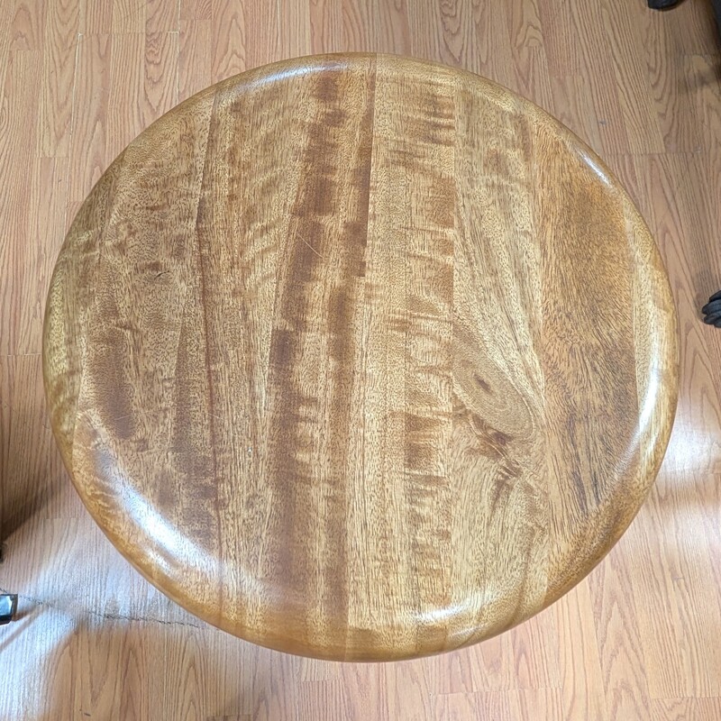 Adjustable Metal & Wood<br />
24.5-29.5<br />
14 Round