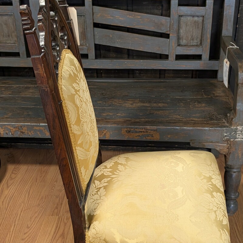 American Gothic Revival, 19th century, Lovely<br />
18 x 20 x 48